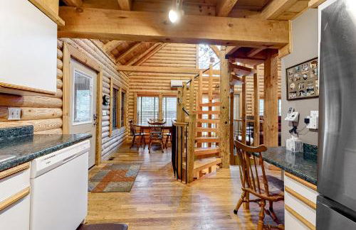 Dog Welcome Lakefront Cabin Sleep 13 Fire Pit Private Dock - Foto 9