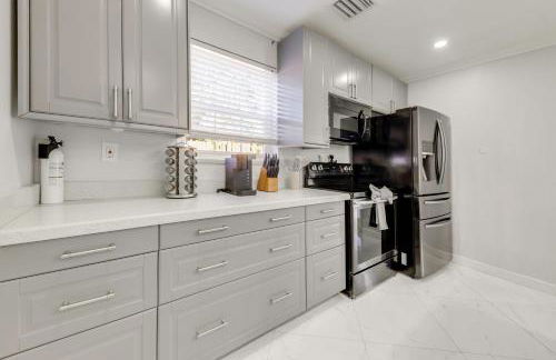 Grill and Games! Family Home 3 Mi to Pompano Beach - Foto 8