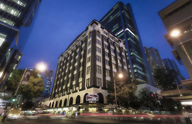 Royal Albert Hotel - Photo 1