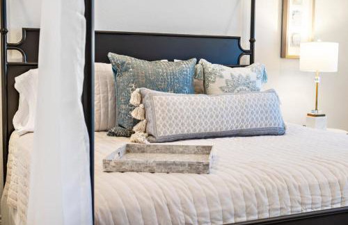 Luxury Lakefront Getaway - Foto 14