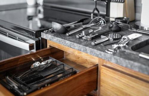 Trendy DT Loft l 2 TV's l Parking l Café - Foto 11