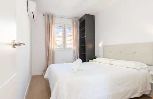 El Cable Apartament- A estrenar, apartamento céntrico y cerca de la playa - Photo 5