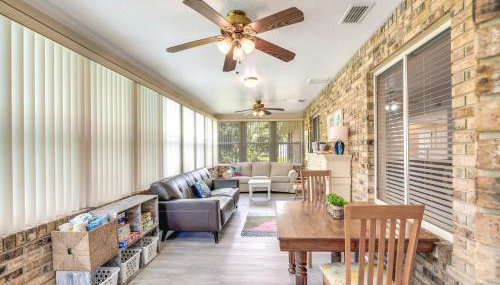 Heated Pool and 4-in-1 Grill Spring Hill Haven! - Foto 3