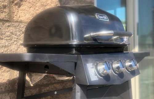 Eagles Nest Casita Luxury king memory foam bed feather pillows & duvet Amazing views, private balcony, Great location & Dog friendly - Foto 44