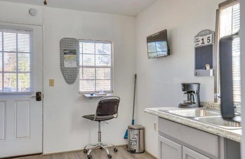 Quaint Couples Retreat in Rural Overton - Foto 9