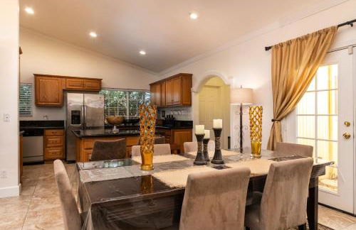 Villa Sausalito - Newly Designed 4BR HOUSE & POOL by Topanga - Foto 21