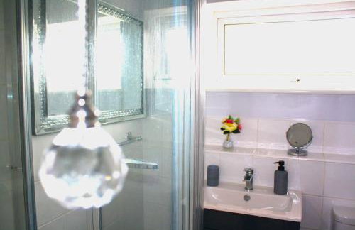 Gorgeous 3 bed House In Milton Keynes - Photo 22