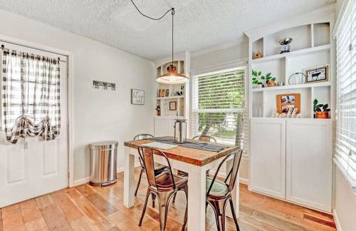 Pecan Hill House - Photo 3