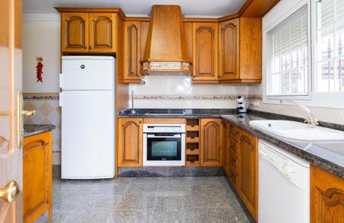 Cubo's Villa Paraiso - Photo 24