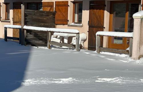 Super Besse chez Sophie 2ch, séjour, wifi, 2tv, rdc, terrasse, parc, piscine, pkg - Foto 1