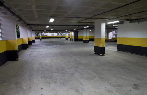 Lindo flat em prédio luxuoso - Excelente localização - Foto 57