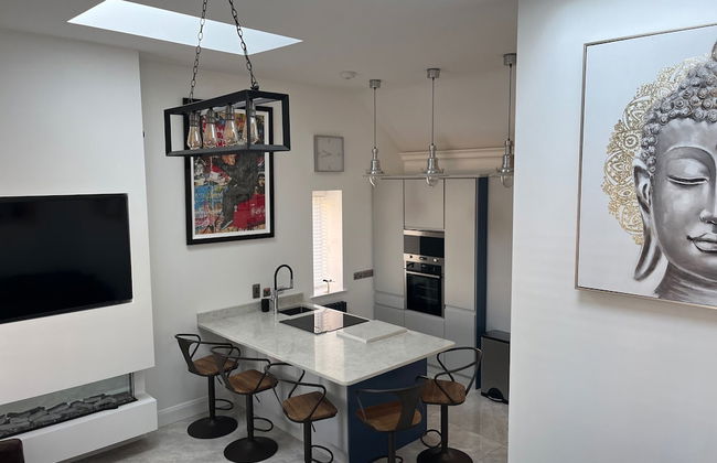 3 Bedrooms - 6 Guests - Fireplace - Near Beach - Foto 8