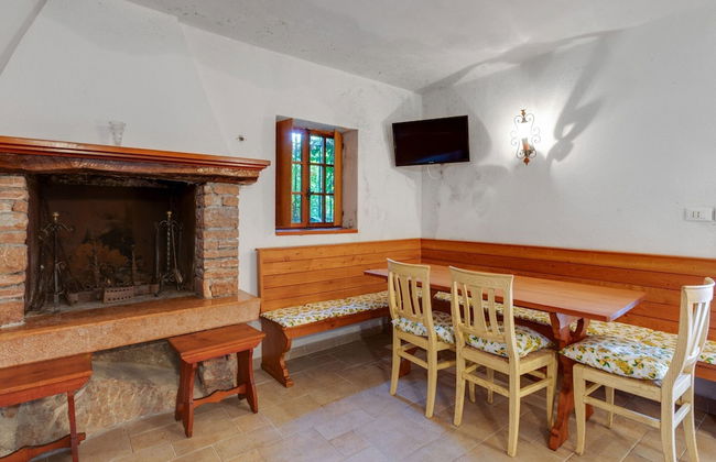 Villa in Torri del Benaco With Lake Garda Views - Photo 22