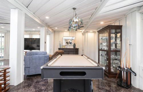 Huge Waterfront Mini-Resort w Gym, Dock & Pool - Foto 33