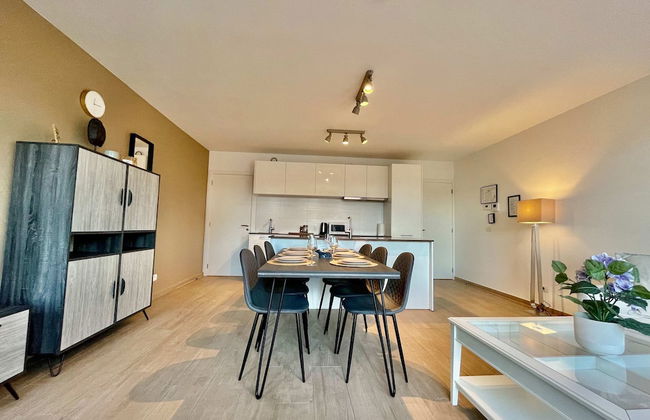 Modern 2BR 1.5 BA Near Diamond District by Oneluxstay - Foto 17