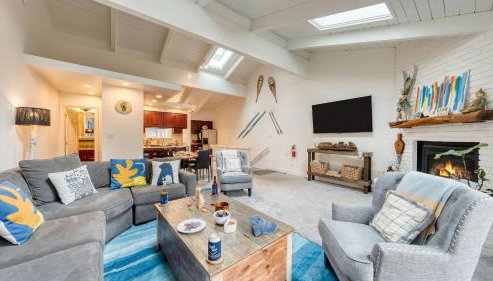 Ski Way by AvantStay Cozy Tahoe Home w Fireplace Balcony - Foto 5, Other