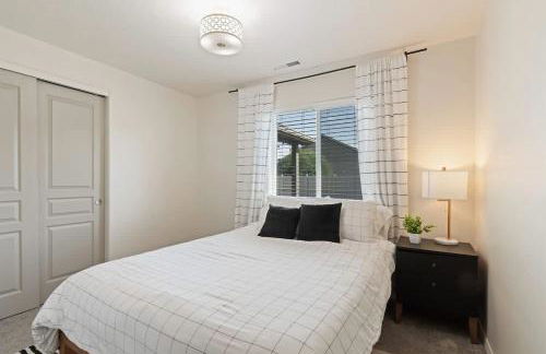 Modern Comfort Caldwell 3b2b Home Sleeps 8! - Foto 23