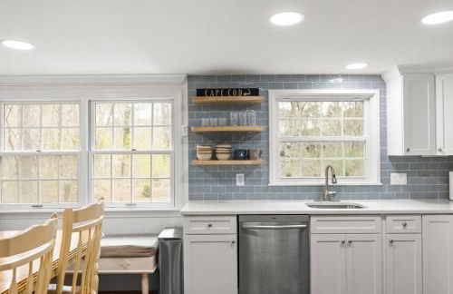 Retreat by the Hot Tub & Fire Pit, Dog-Friendly! - Foto 2