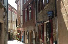 Les Vans - Charmant appartement au cœur du village - Foto 4