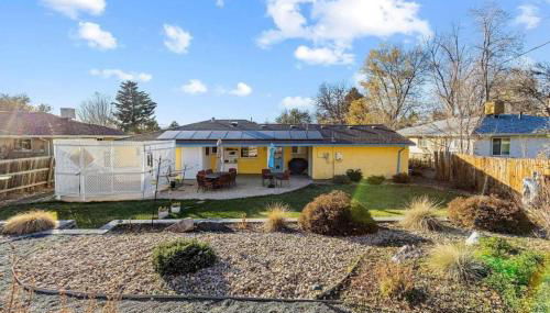 Sunny Beach House of Olde Town Arvada - Foto 3