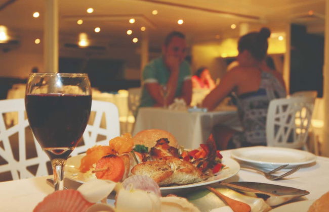 Balade en catamaran au coucher du soleil avec dîner - Foto 4