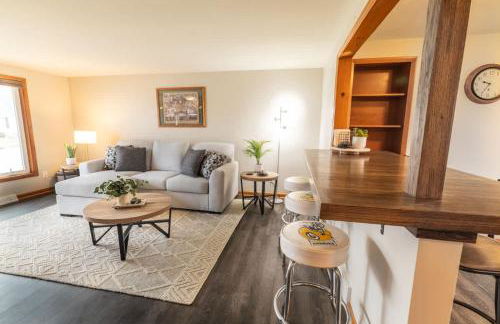 1 Block To Lambeau 3 BR Sleeps 6 Pet-Friendly - Foto 2