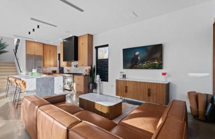 New 6 BR, 4.5B, Pool, Hot Tub, Cold Plunges, Outdoor Sauna, Bar, 9 TVs - Foto 65