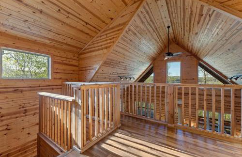 Cabin 5 Mtn View Cabin Near River with Hot Tub and Fire Pit - Foto 44