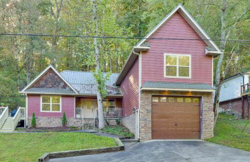 Walk to Marina Center Hill Lake Home with Hot Tub - Foto 32