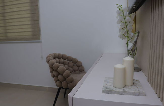 Dream Stay - Pool & Gym - 10min Airport & Homs - Foto 23