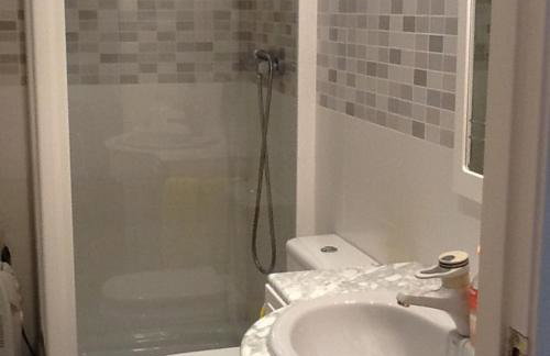 App privado en casa, si mascotas - Photo 21