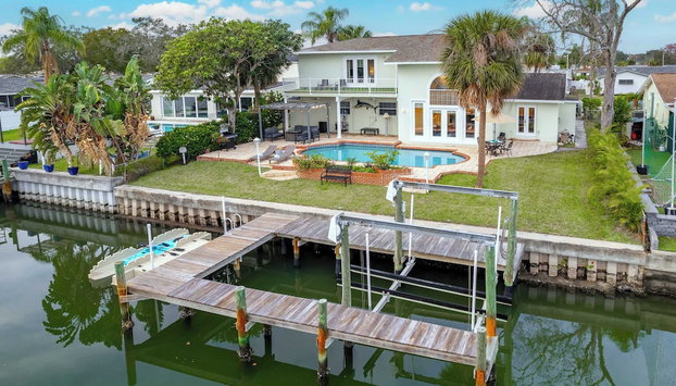 Cocoon Island Villa Luxury 5 BDR Waterfront Home - Foto 2, Imagen principal