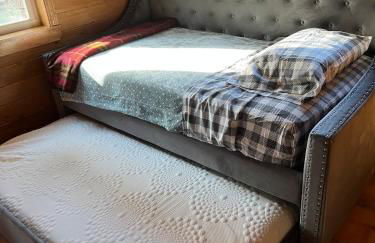 New home - walk to the lake! - Foto 9