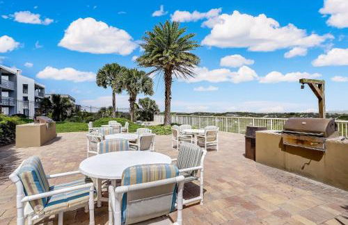 Oceanfront w Beach Access - Foto 35