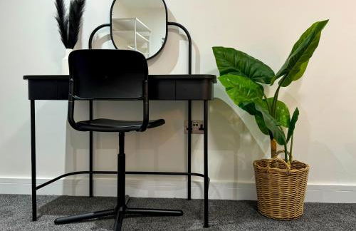 Weekly Offer 2Bed 2Bath Self CheckIn Wifi Car Park - Foto 2