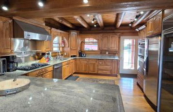 Coopers Run Five Bedroom Log Home with Hot Tub Pool Table and Views - Foto 5