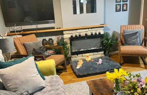 Stunning Charmouth Property with Bay views! - Photo 67