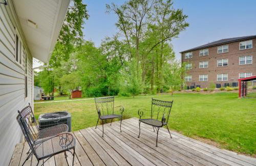 2 Mi to Downtown Greensboro Home By Park! - Photo 17