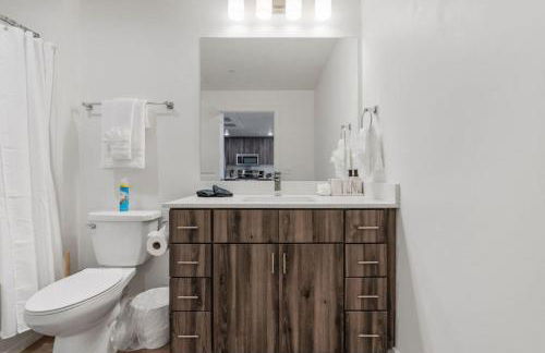 Modern 1BR w Parking, Near Temple Square & Delta Center - Foto 10