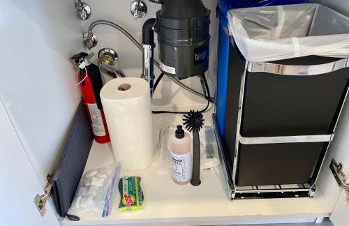 Bright Top Floor-Elevator-Walk Downtown-Laundry - Foto 72