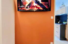 - LA SUITE DELOS - JACUZZI 2 PLACES - CENTRE VILLE A PIED - LIT QUEEN SIZE - PARKING PRIVÉE - WIFI - City Center within walking distance - - Foto 24