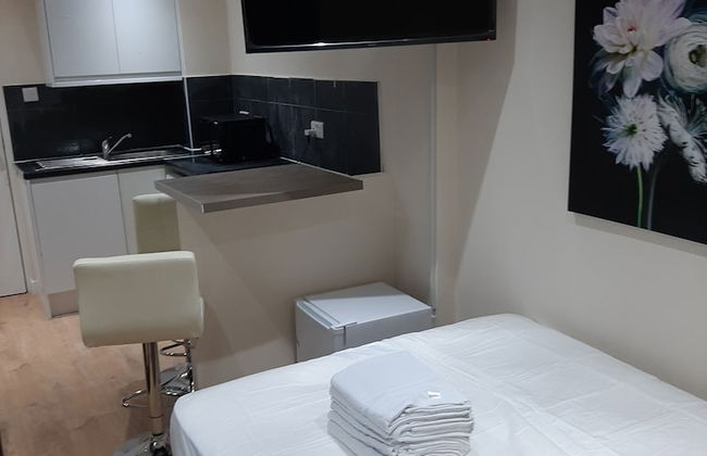 Budget Ensuite Room in Thamesmead - Foto 6