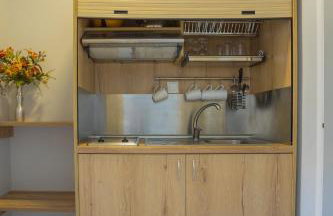 Aggelos Apartments & Deluxe Studios - Photo 25