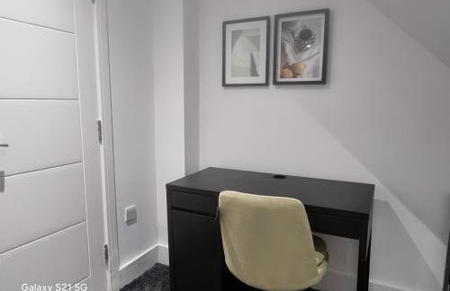 Cozy Riverside Apartment 5mins to train station - Foto 33