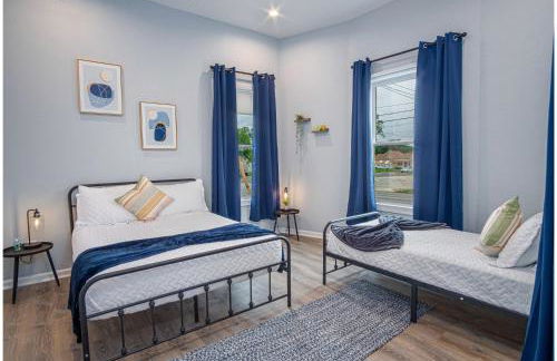 Trendy Historical Home Near Downtown Attractions - Foto 50