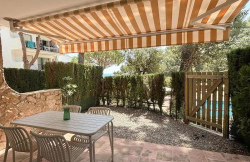 Parc Golfet - Apartamento para 3 con WiFi, AC y Piscina - Foto 2