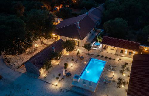 Tosic Estate - Villa, Vineyards and Winery - Foto 48