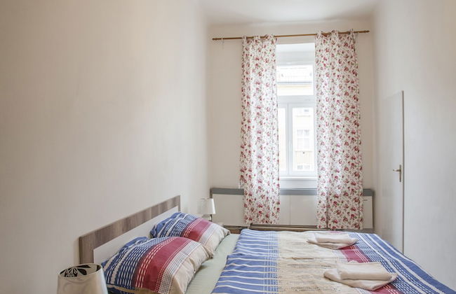 Downtown Apartments Prague - Photo 14