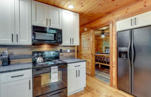 Mineral Bluff Cabin Hot Tub, Pets, and Peace - Foto 11