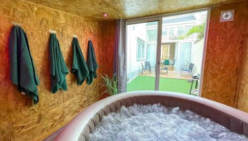 SPA - 4 Pers - NETFLIX - Gare - Parking - Foto 2